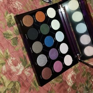 Urban Decay Distortion Palette